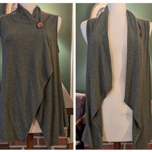 Bobeau S Green Sleeveless Single Button Cardigan